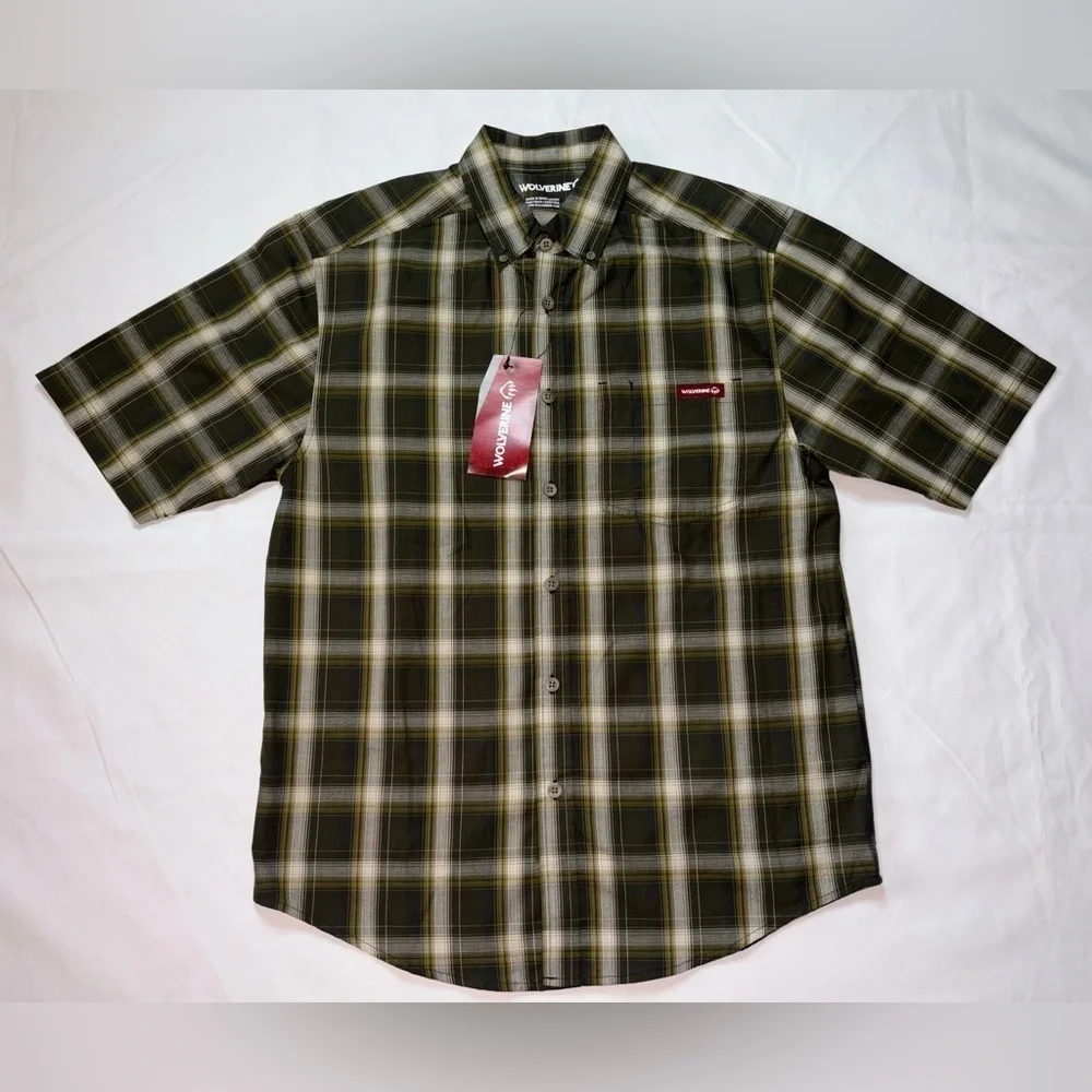 Wolverine NWT Men’s Size M Dark Olive Green Plaid Mortar Short Sleeve Shirt